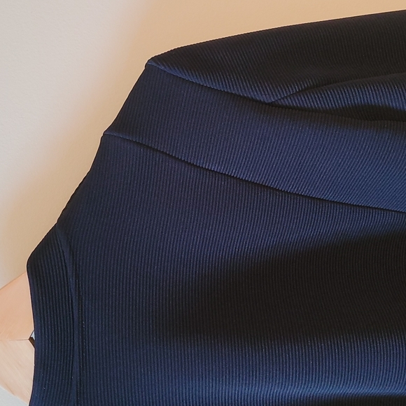 Navy Blue Ribbed Blazer with Gold Trim - Picture 4 of 9
